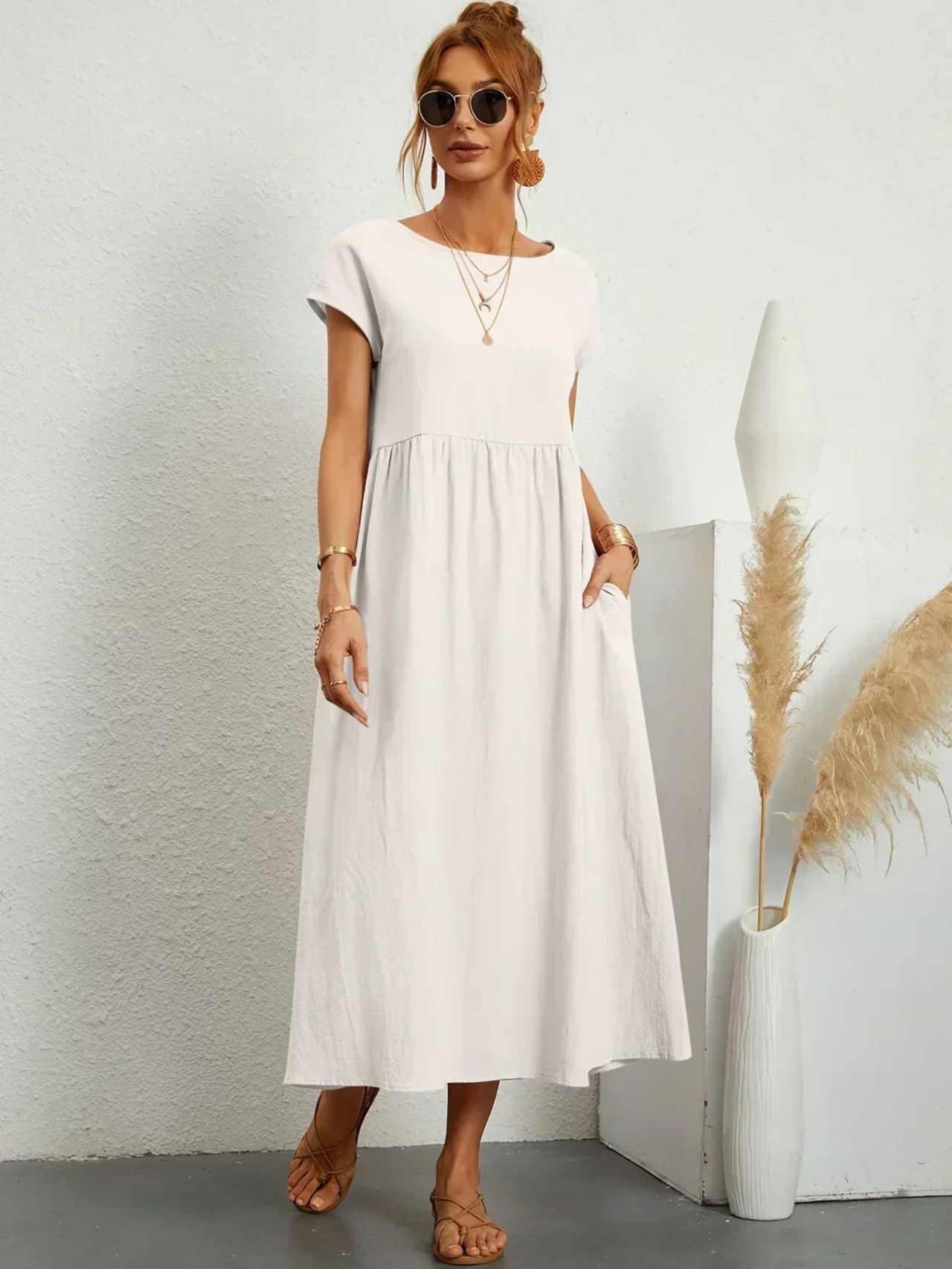 Marianne™ | Elegant rundhalsad klänning