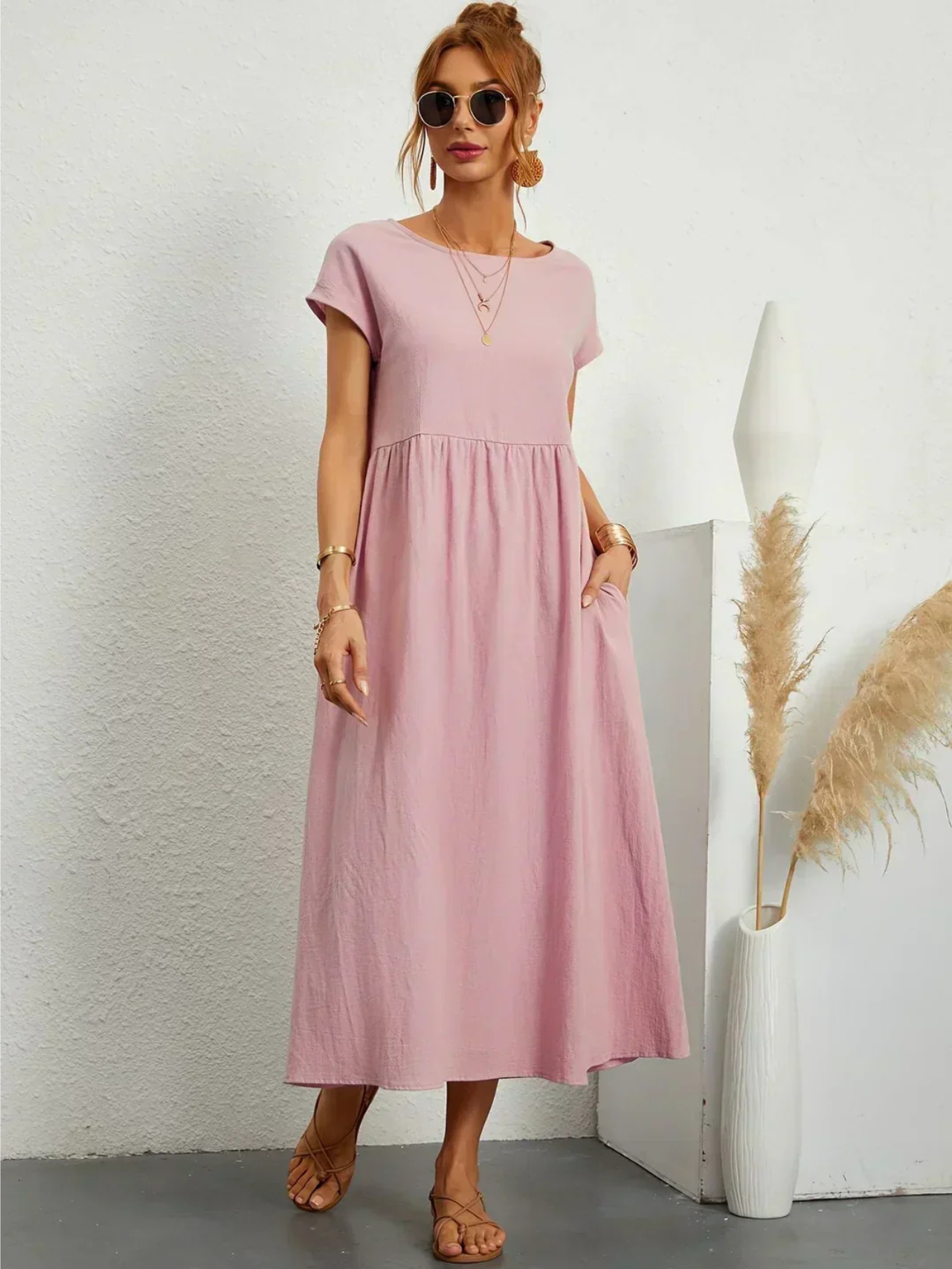 Marianne™ | Elegant rundhalsad klänning
