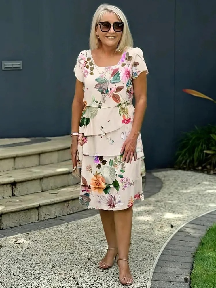Francin | Lätt och Blommig Klänning