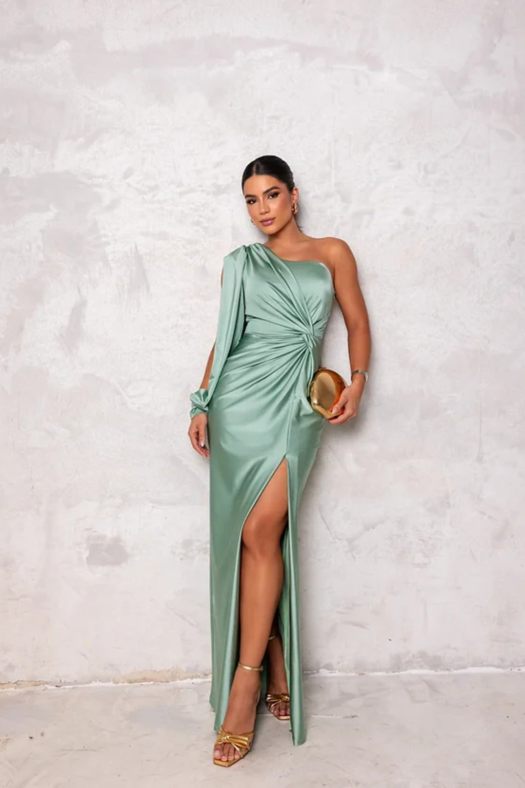 Anna | Chic Silhouette Dress