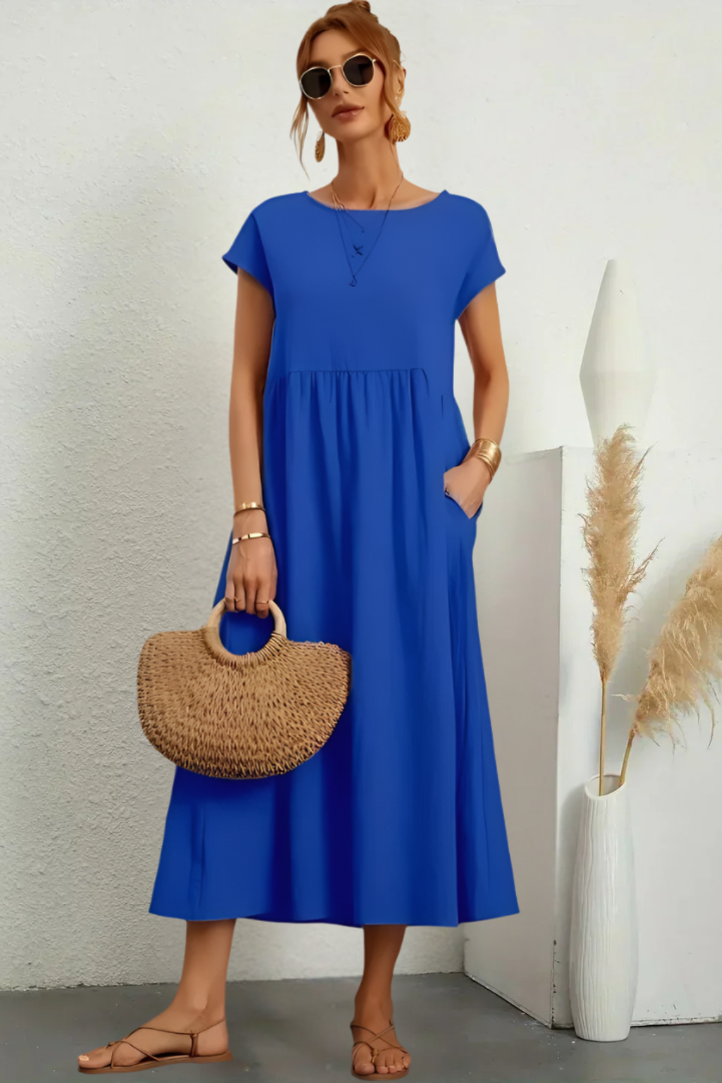 Marianne™ | Elegant rundhalsad klänning