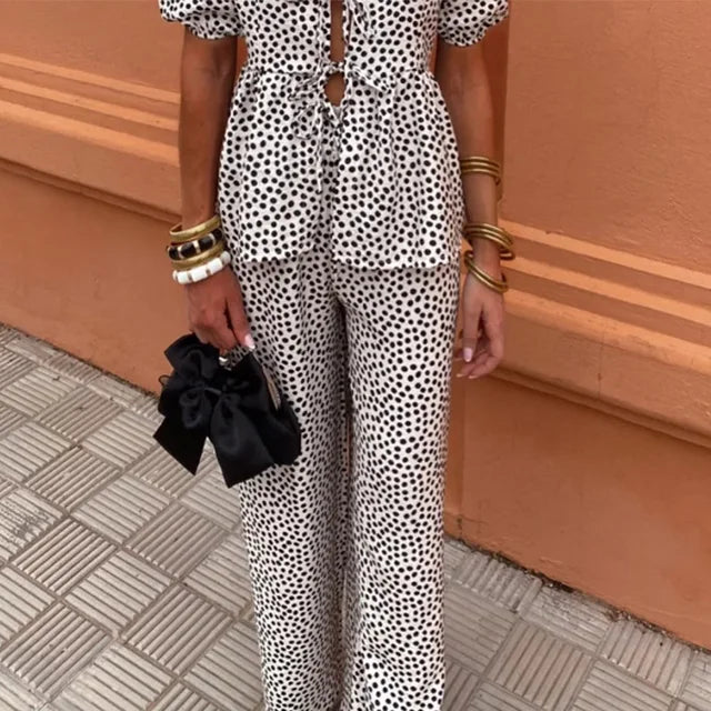 Lisa – Relaxed Chic Ensemble