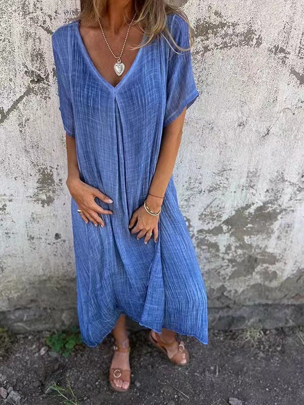 Amber | Chic V-Neck Midi Dress
