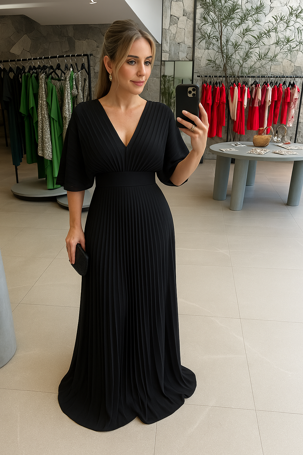 Paya | Chic Midi Dress with V-Neck