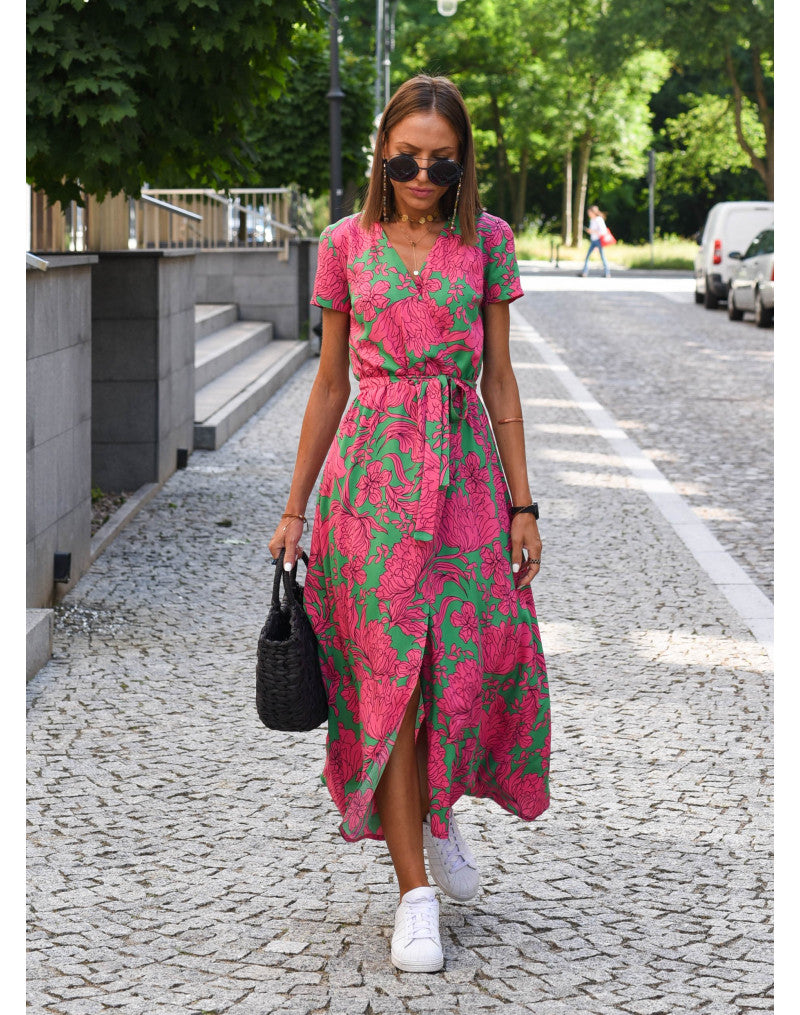 "Linda | Bekväm Klänning" can be rewritten as "Linda | Comfy Dress".