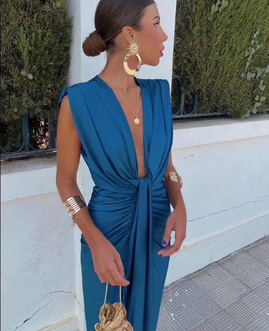 Moriah – Stylish Pleated Dress