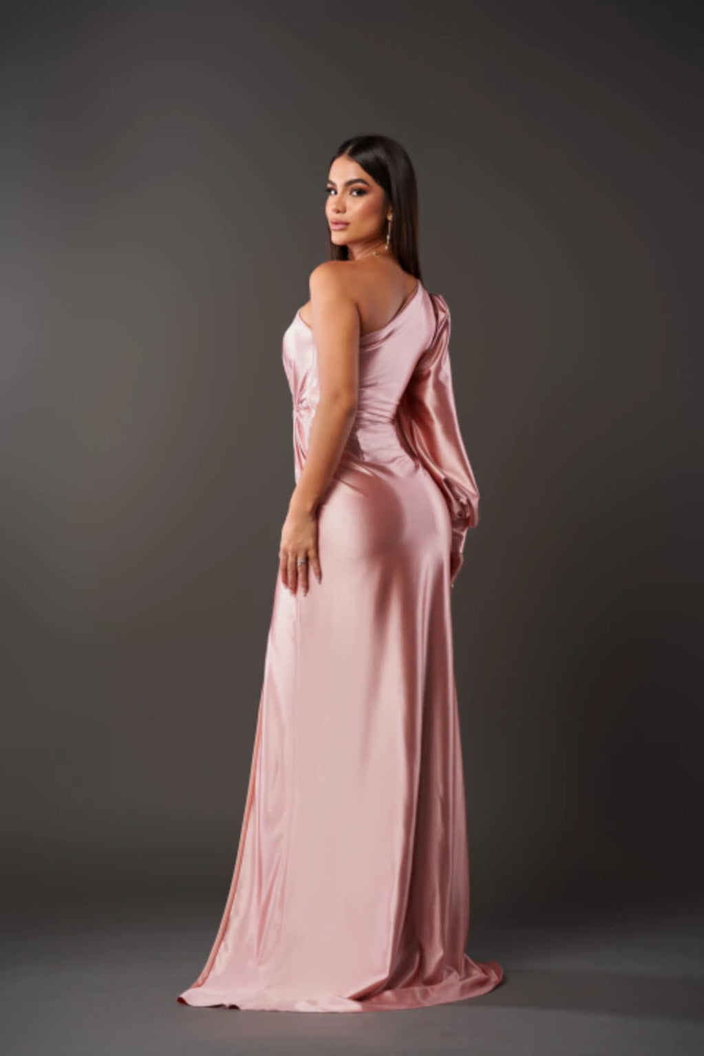 Anna | Chic Silhouette Dress