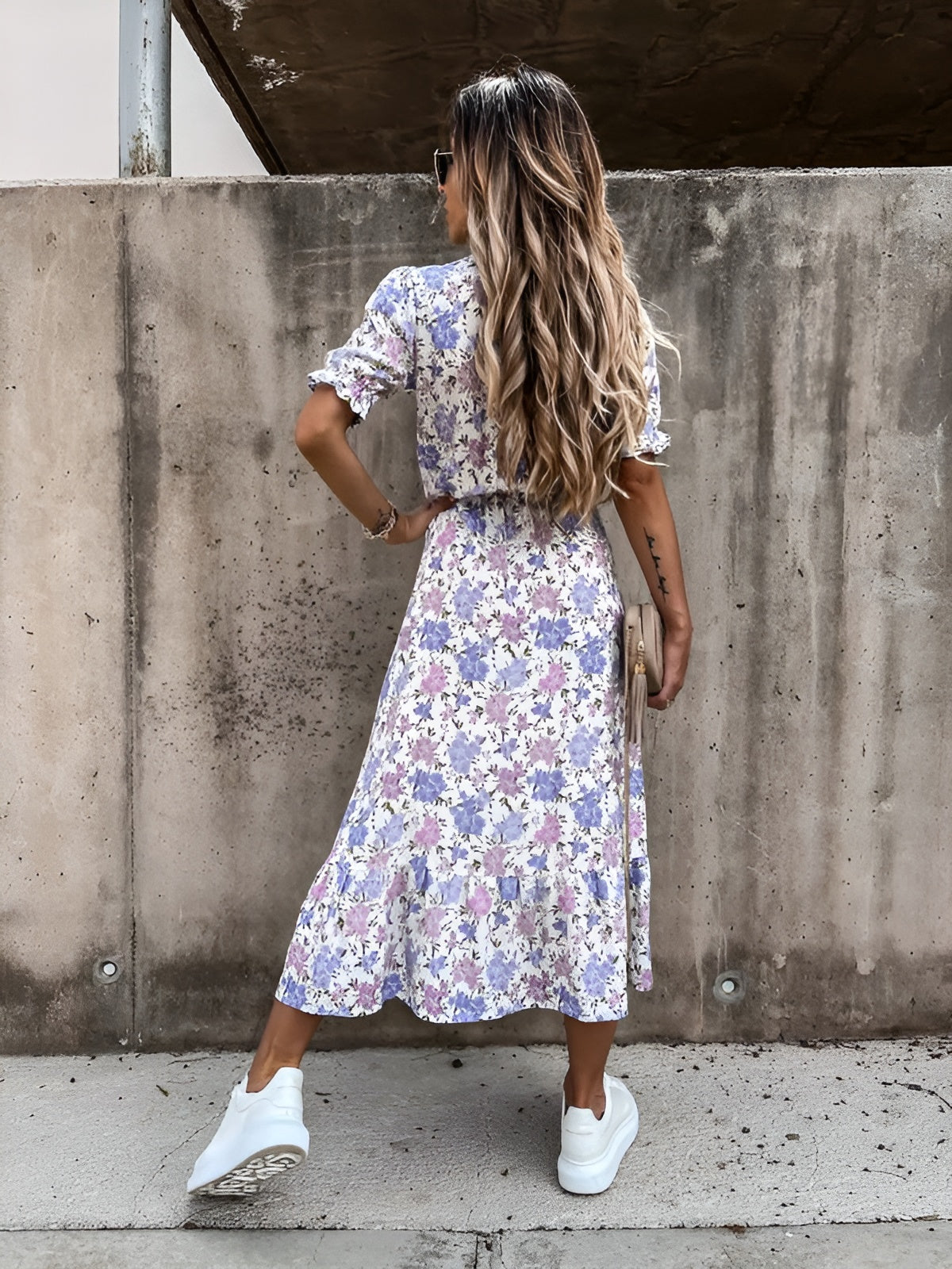 Alida™ - Blommig klänning med elegant känsla