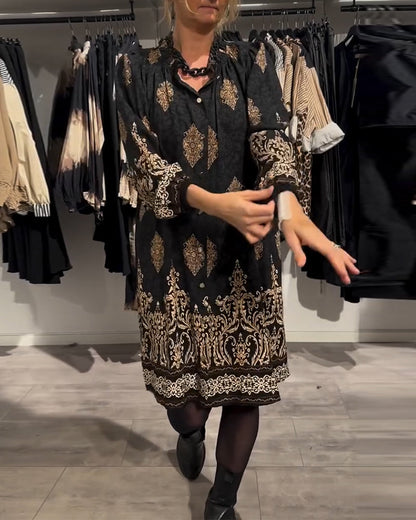 Ilse | Vintage-inspirerad klänning med knappdetaljer
