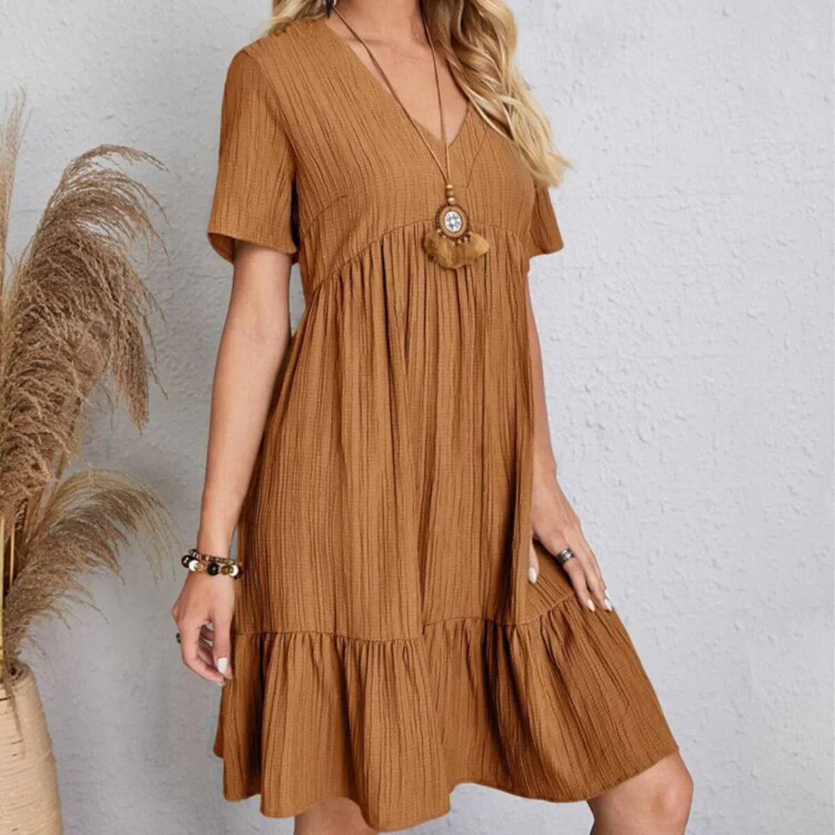 Olivia | Chic Midi Dress