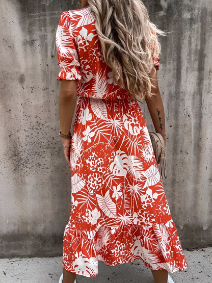 Alida™ - Blommig klänning med elegant känsla