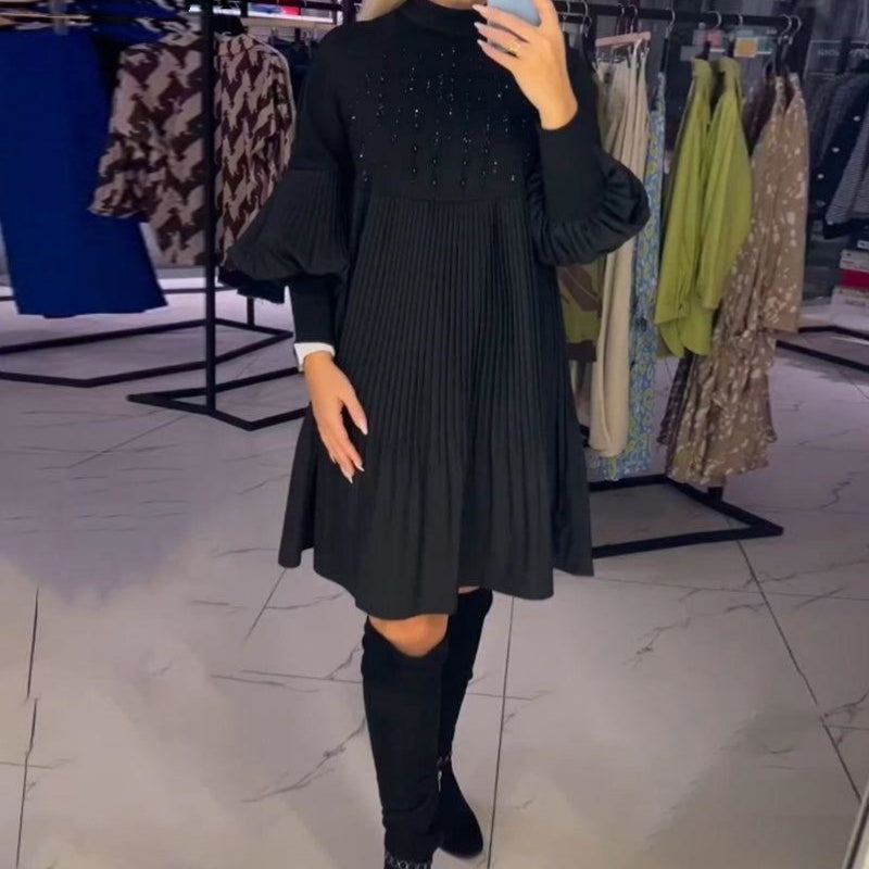 Marlene | Plus-Size Klänning med Ståkrage och Ballongärmar